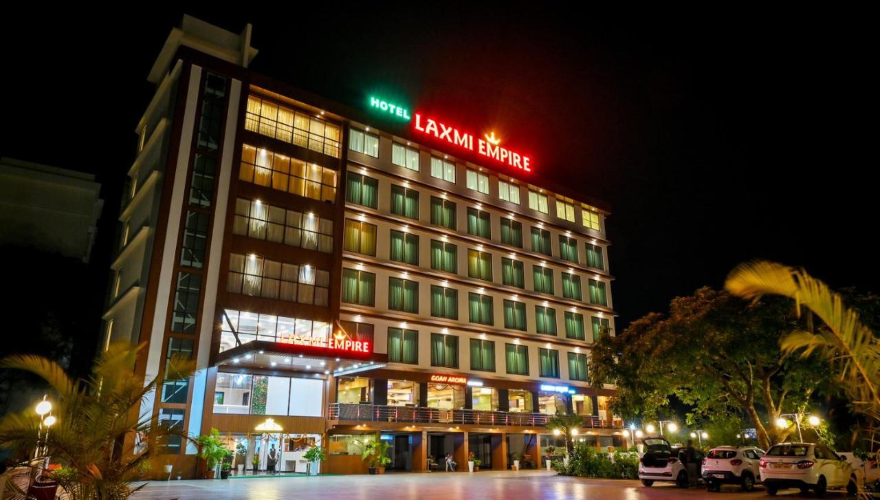 Hotel Laxmi Empire GOA Buitenkant foto